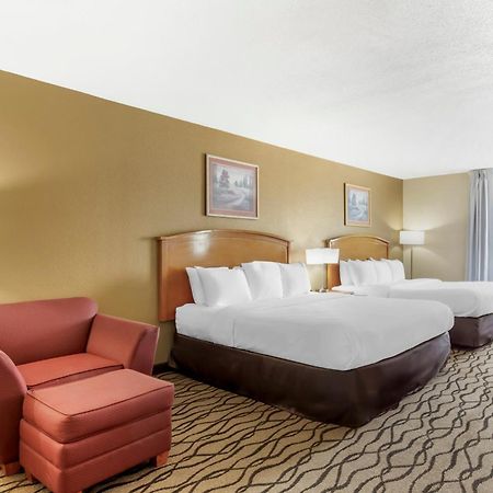 Comfort Inn & Suites Chesapeake - Portsmouth Экстерьер фото