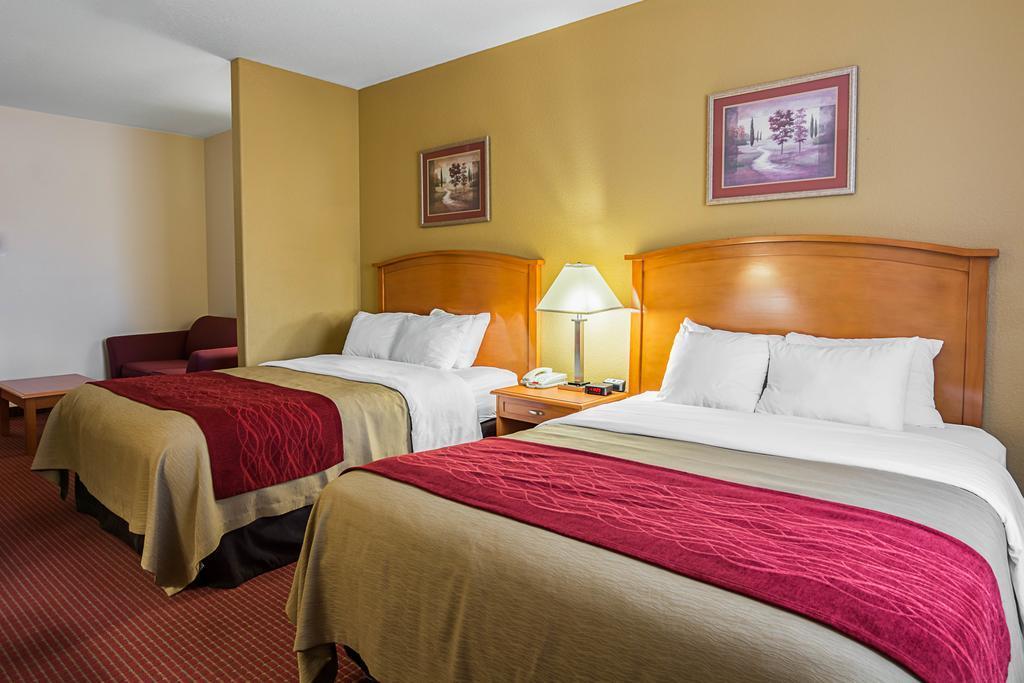 Comfort Inn & Suites Chesapeake - Portsmouth Экстерьер фото