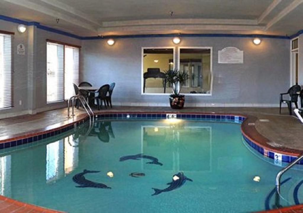 Comfort Inn & Suites Chesapeake - Portsmouth Экстерьер фото
