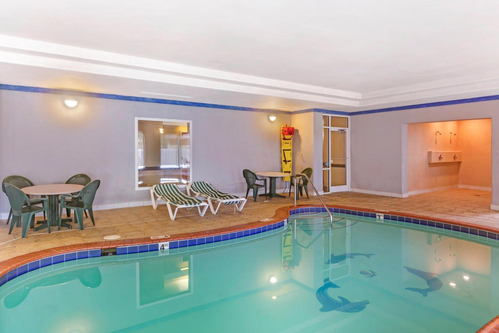 Comfort Inn & Suites Chesapeake - Portsmouth Экстерьер фото